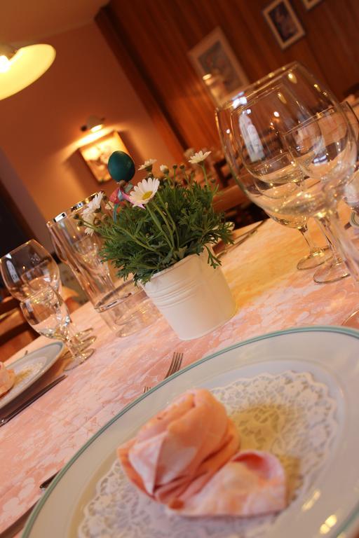 Albergo Al Castello Recoaro Terme Buitenkant foto